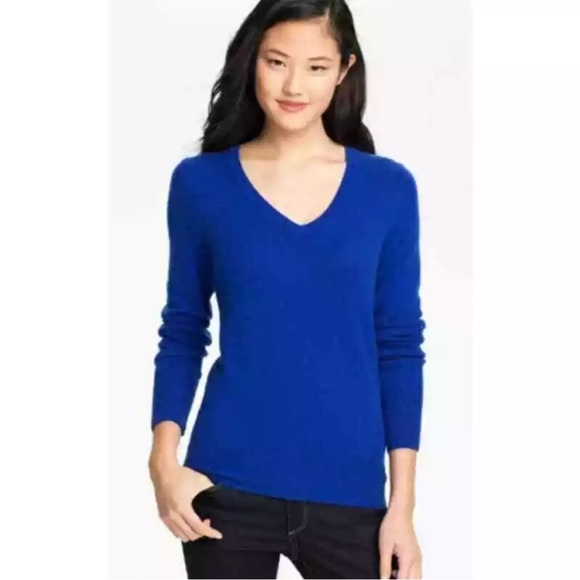 Halogen Double V-Neck Cashmere Sweater - Picture 1 of 10